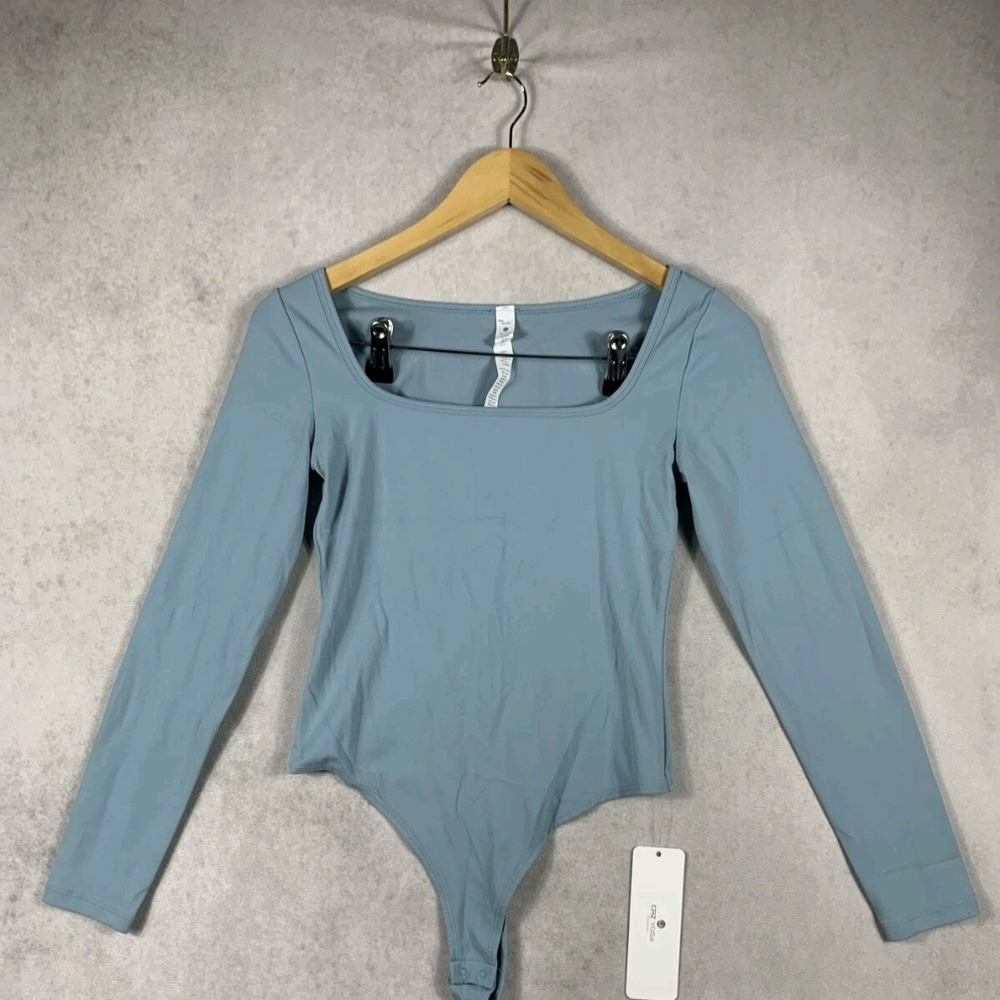 CRZ Yoga Women's Blue Square Neck Long Sleeve Bodysuit Size Small NWT